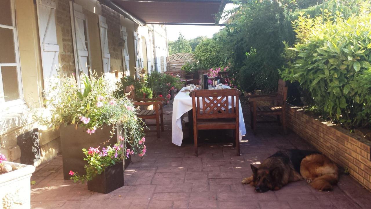 La Ferme De Saint Julien Bed & Breakfast Charleville-Mezieres Exterior photo